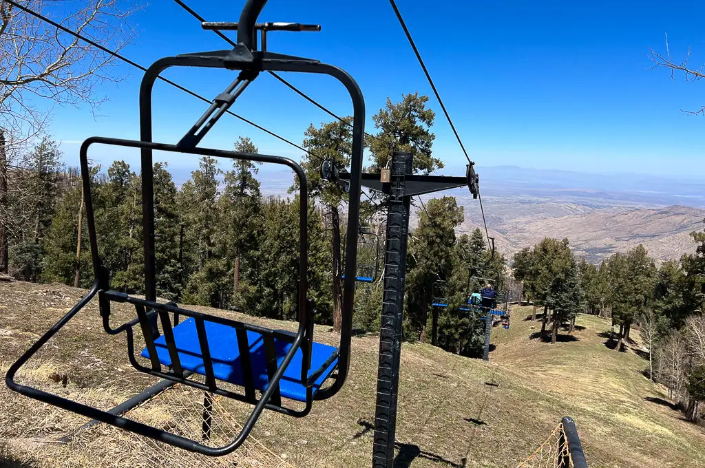 Vista de Mt Lemmon Ski Valley Sky Ride