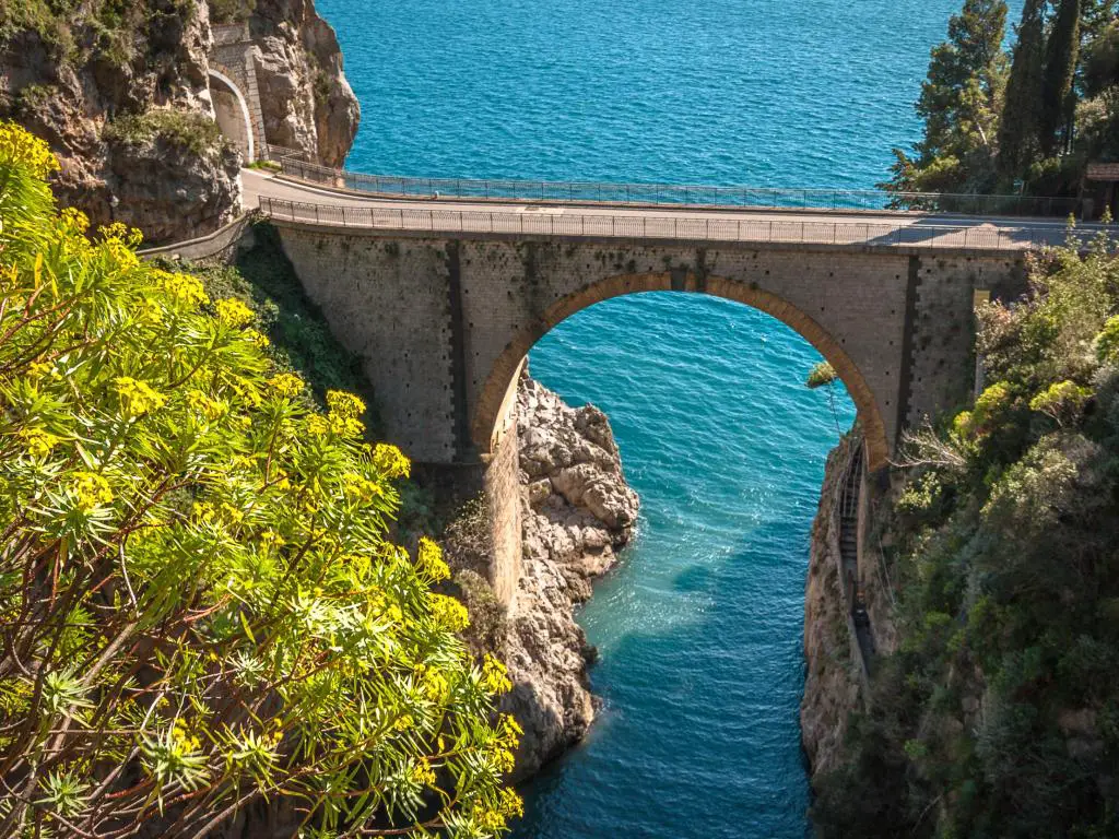 The Amalfi Drive: una de las carreteras más asombrosas del mundo, Costa de Almafi, Italia