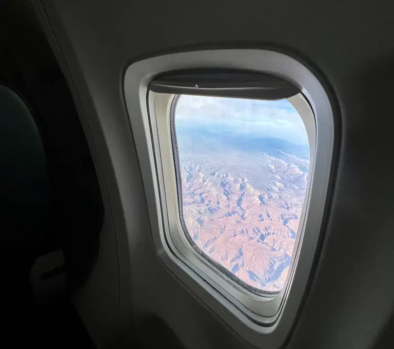Vista del Gran Cañón desde un avión