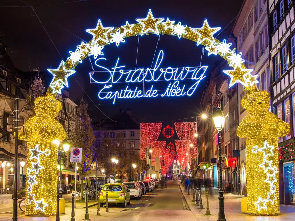 Estrasburgo - Capital de Navidad cartel en la entrada al centro de la ciudad