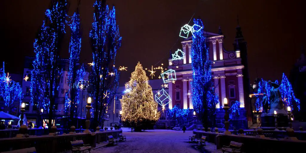 Luces navideñas en Ljubljana, Eslovenia 