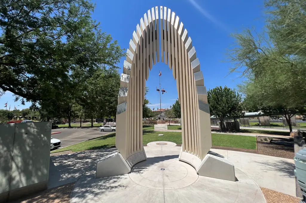 Arco conmemorativo de Ernest McFarland