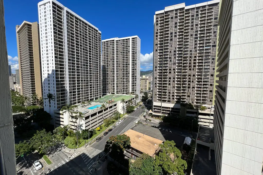 Vista del balcón de Hyatt Place Waikiki Beach