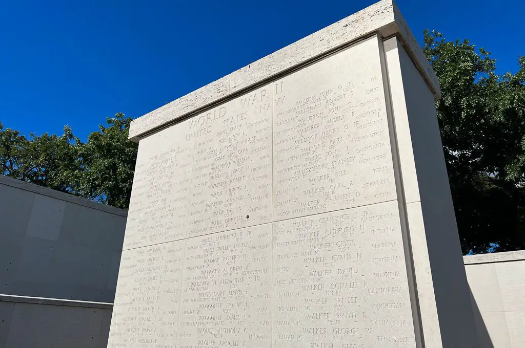 Honolulu Memorial falta en nombres de acción
