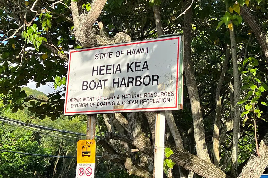 Signo del puerto de He'eia Kea