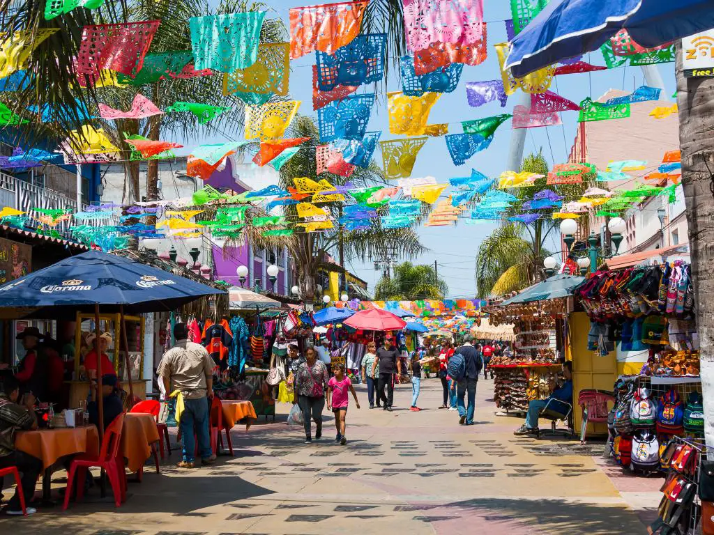 Histórica plaza mexicana en Tijuana, Baja California, México