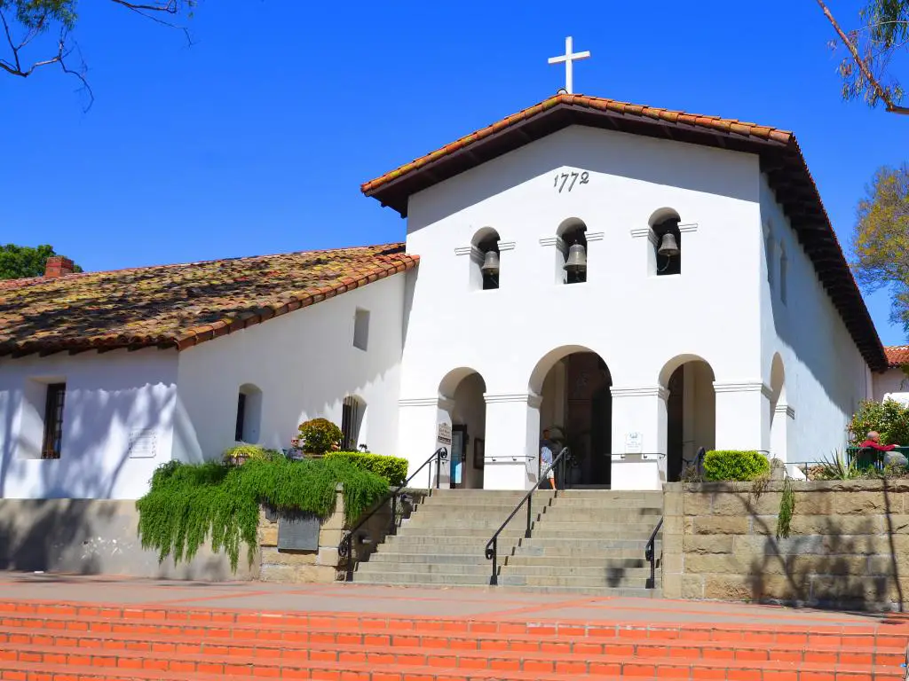 Misión San Luis Obispo fundada en 1772 en San Luis Obispo, California.