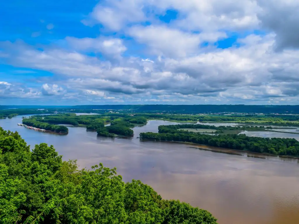 Delta del río Mississippi, Estados Unidos con vistas a los ríos en un día soleado.