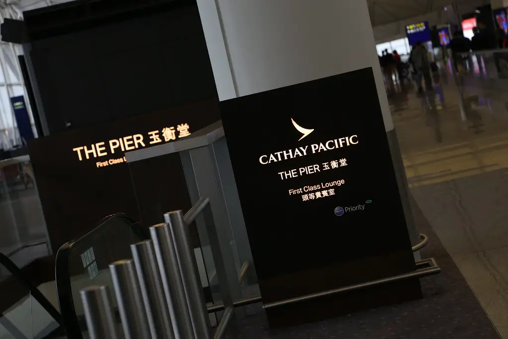 Sala VIP de primera clase de Cathay Pacific The Pier en HKG 46