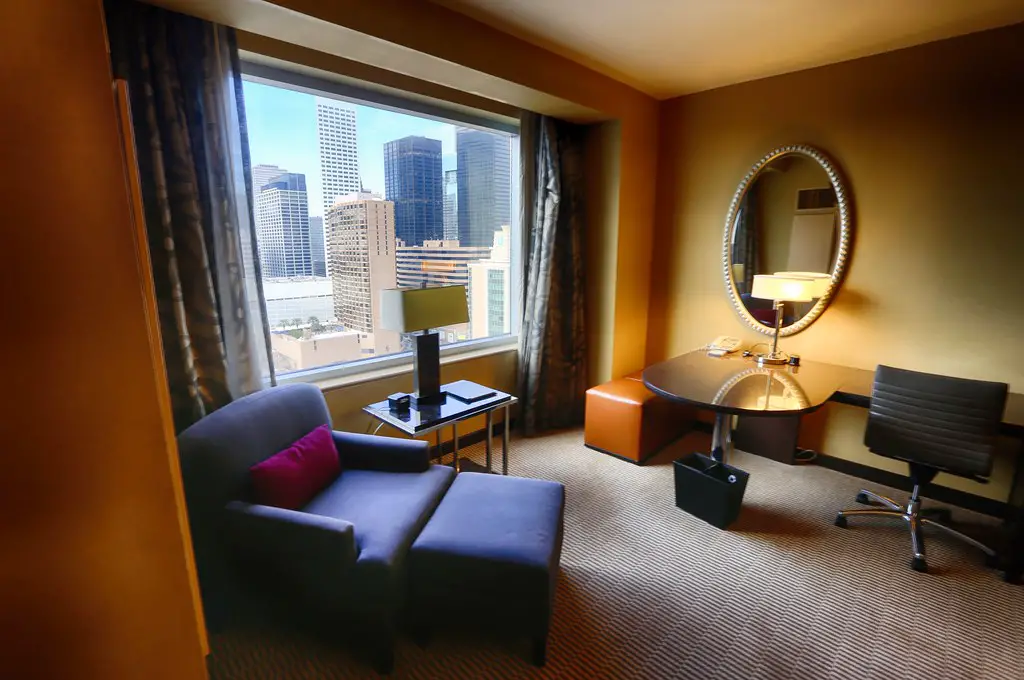 Suite estándar Hilton Americas-Houston 14
