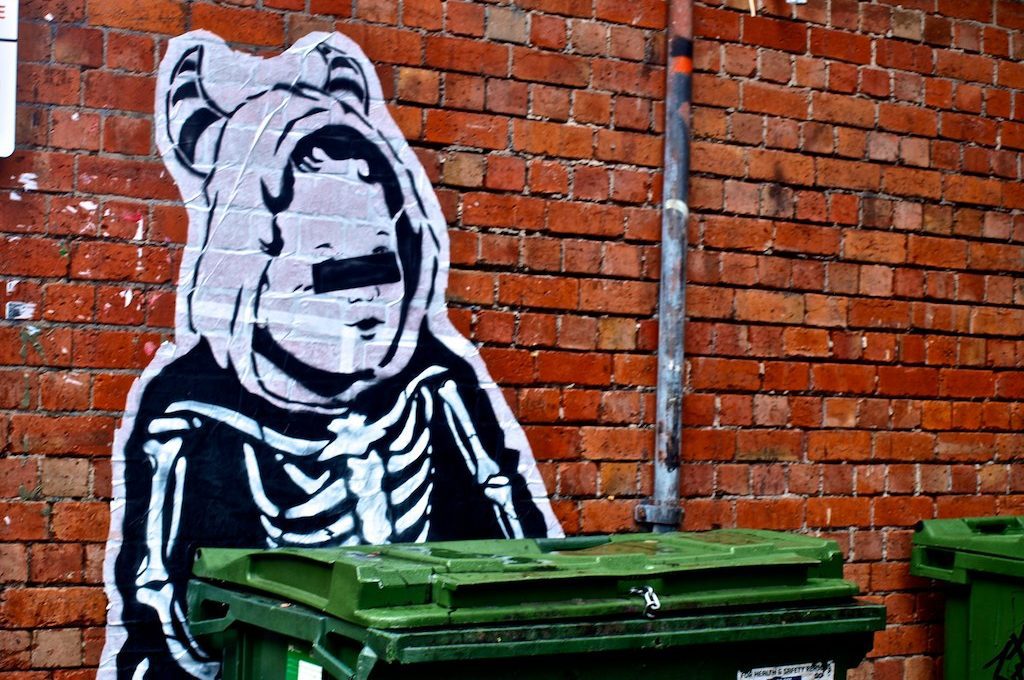 Pared de ladrillo de arte en la calle Melbourne Australia