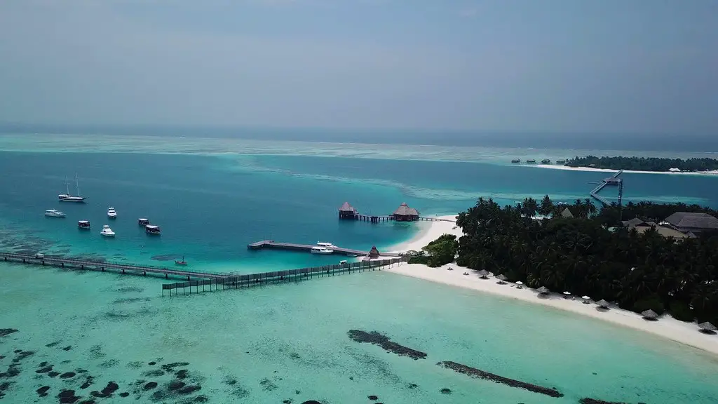 Restaurante submarino Maldivas (1)