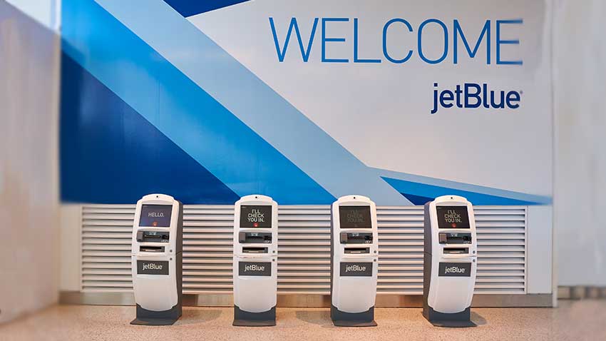 El tamaño del de mano de JetBlue y cómo evitar el control del equipaje -