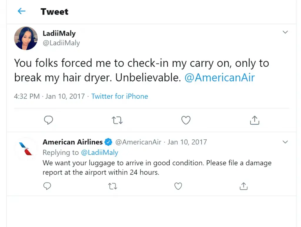 ¿Se puede llevar un secador de pelo en un avión?