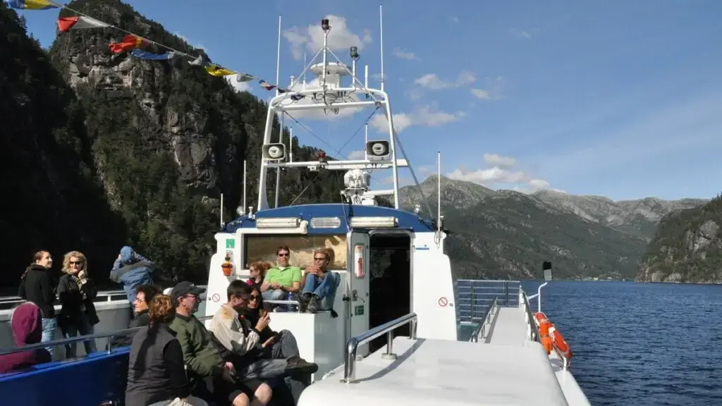Los 12 MEJORES cruceros para perros (¡Hacer turismo con tu mejor amigo!)