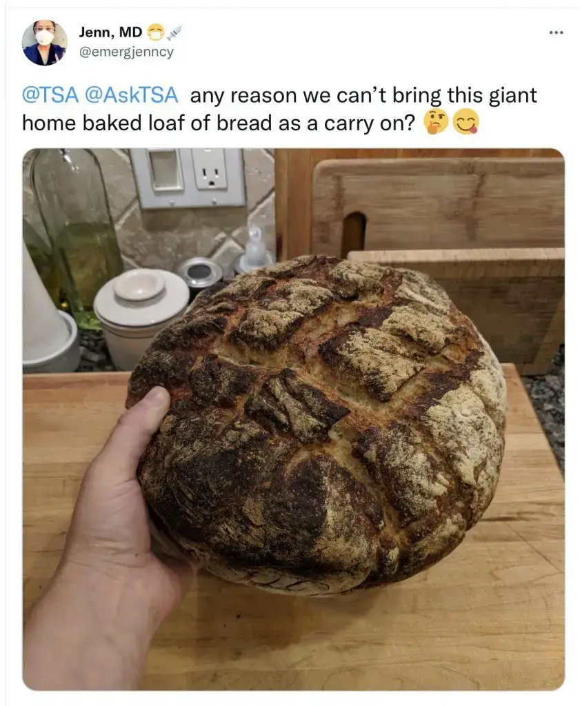 ¿Puedes llevar productos horneados como pasteles, pan, bagels o tartas en un avión? (Reglas de la TSA) ¿Puedes llevar productos horneados como pasteles, pan, bagels o tartas en un avión? (Reglas de la TSA)