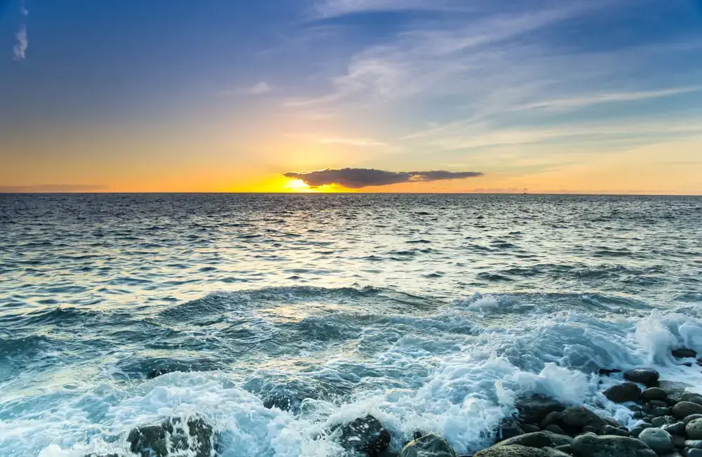 ¿Cuánto tiempo se tarda en navegar a través del Atlántico? (¡Dónde cruzar!)