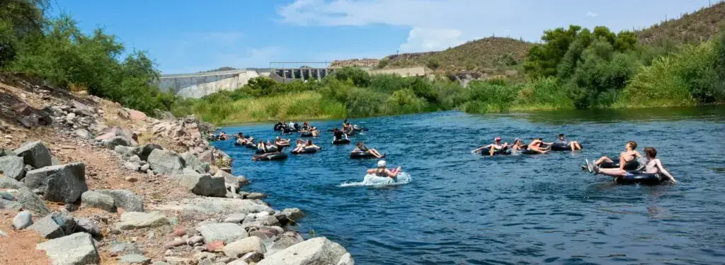 18 MEJORES parques acuáticos en Phoenix (¡Verano todo el año!)