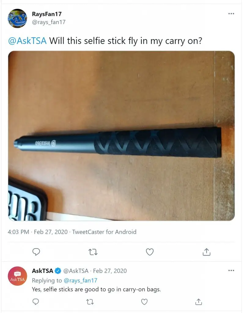 ¿Puedes llevar un selfie stick en un avión?
