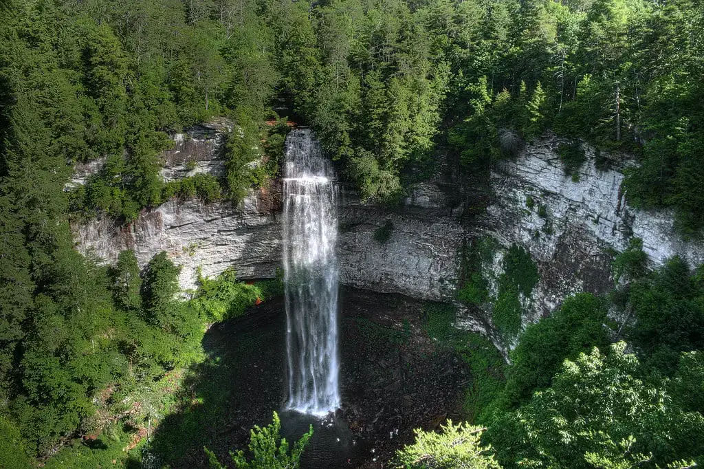 Las 20 mejores cascadas cerca de Chattanooga (fácilmente accesibles para todos)