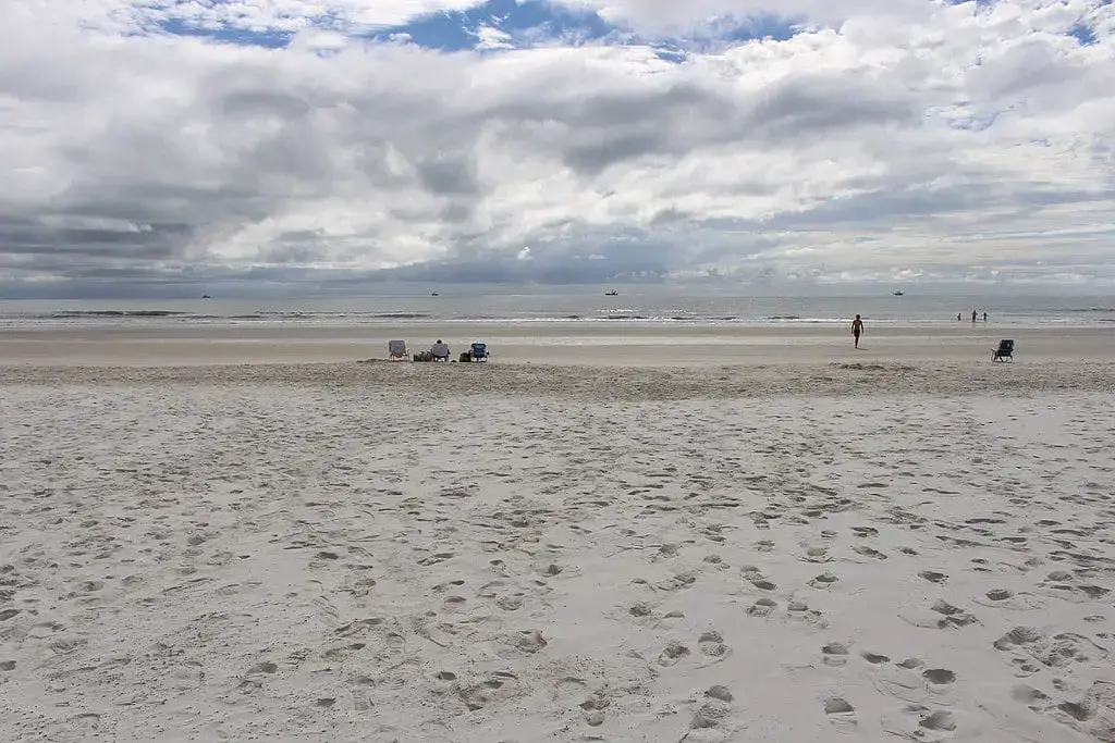 11 mejores playas cerca de Orlando para familias (con un sinfín de actividades)
