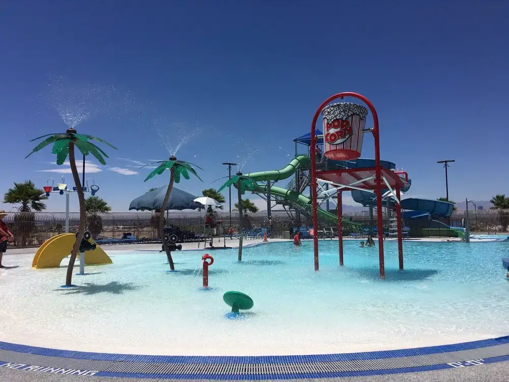 Los 17 mejores parques acuáticos de Las Vegas (Disfruta de un chapuzón en Sin City)