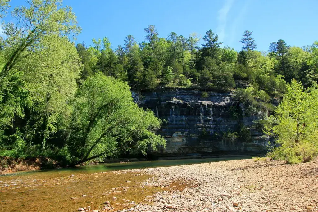 Los 25 mejores lugares para acampar en Arkansas (con lagos y vistas panorámicas)