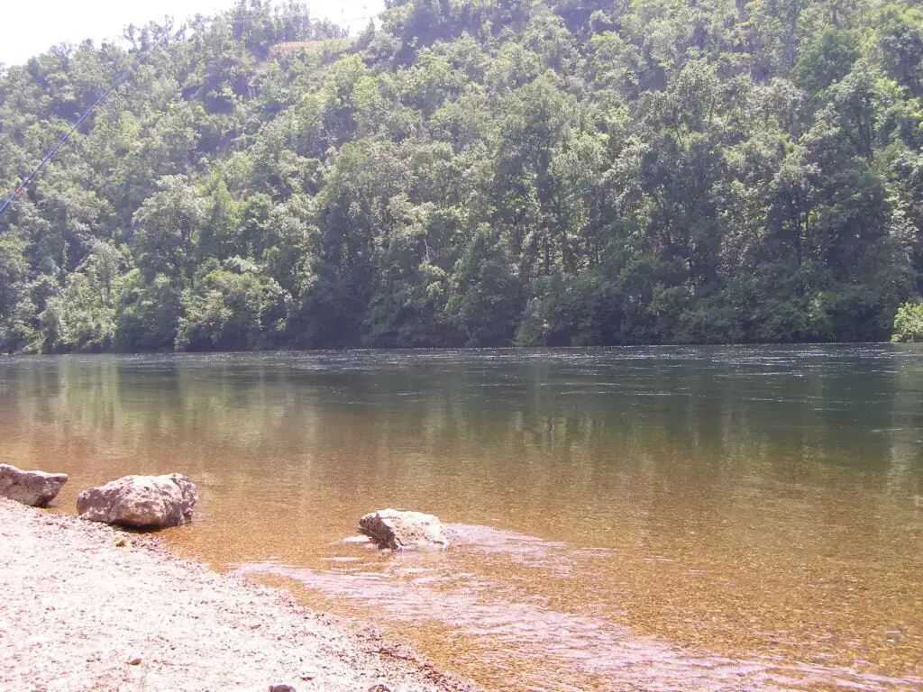 Los 25 mejores lugares para acampar en Arkansas (con lagos y vistas panorámicas)