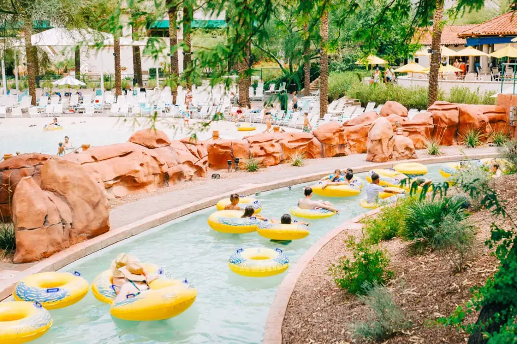 18 MEJORES parques acuáticos en Phoenix (¡Verano todo el año!)