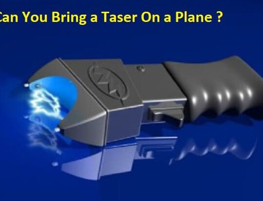 ¿Puedes llevar una Taser en un avión?