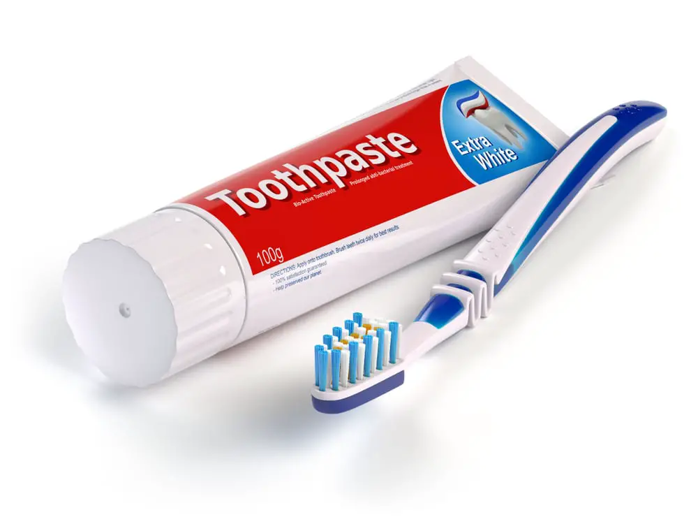 ¿Se puede llevar pasta de dientes en un avión? (¡Reglas y regulaciones de la TSA!)